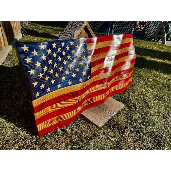 Waving Wood American flag Wall Decor 36 x 18 Inch