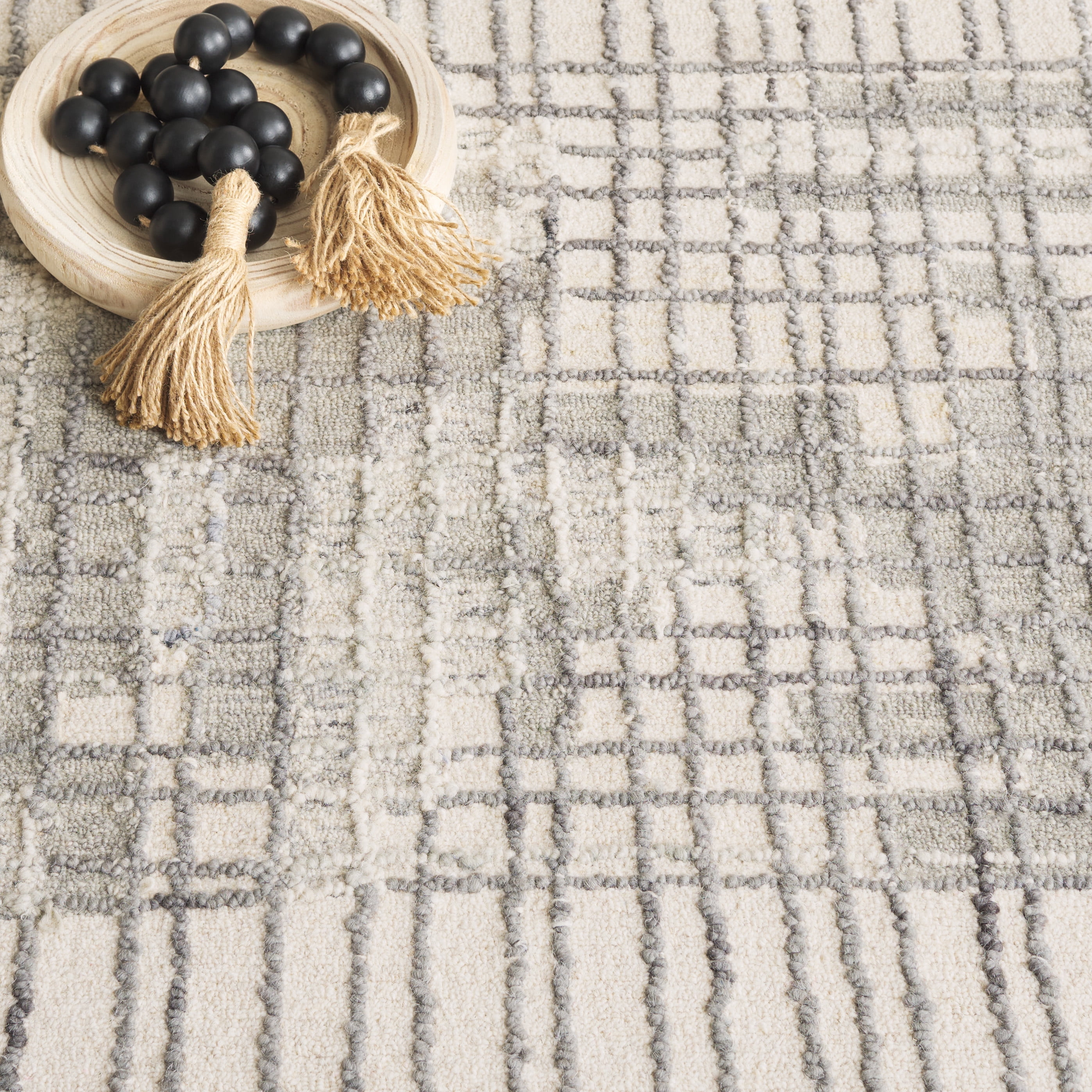 SAFAVIEH Abstract Alton Geometric Area Rug, Ivory/Dark Gray, 6' x 9'