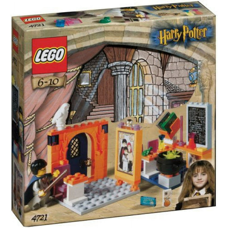 LEGO Harry Potter Hogwarts: Dumbledore's Office 76402 Castle Toy, Set with  Sorting Hat, Sword of Gryffindor and 6 Minifigures, for Kids Aged 8 Plus