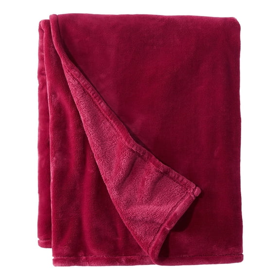 L.L.Bean Wicked Plush Throw Extra Large Mountain Red (0SAG303000)
