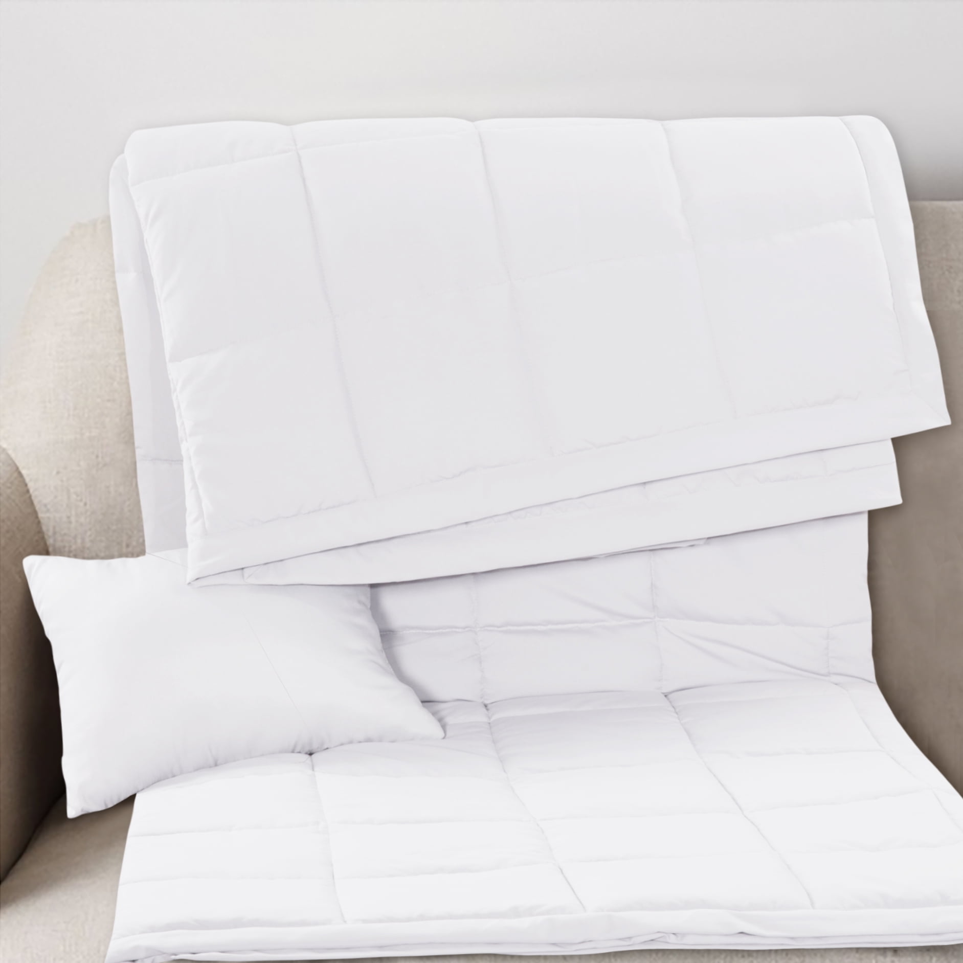 Mainstays Solid Full/Queen Down Alternative Blanket in White