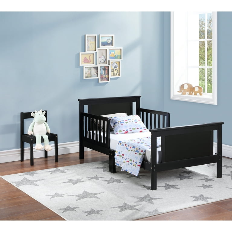 Olive & Opie Connelly Wooden Frame Toddler Bed, Reversible Panel