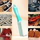 thumbnail image 1 of Cepillo para zapatos y cepillo de limpieza multiusos | Cerdas blandas, mango largo, plástico duradero | Baño, Moqueta, Baldosas, Limpiador de suelos | Empuñadura ergonómica | Rosa, azul, verde, 1 of 6