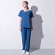 thumbnail image 1 of Ropa de lavado de manos de manga corta para quirófano Ropa de trabajo para el cuidado de la piel de las mujeres Ropa de trabajo de aislamiento para enfermeras y esteticistas, 1 of 6