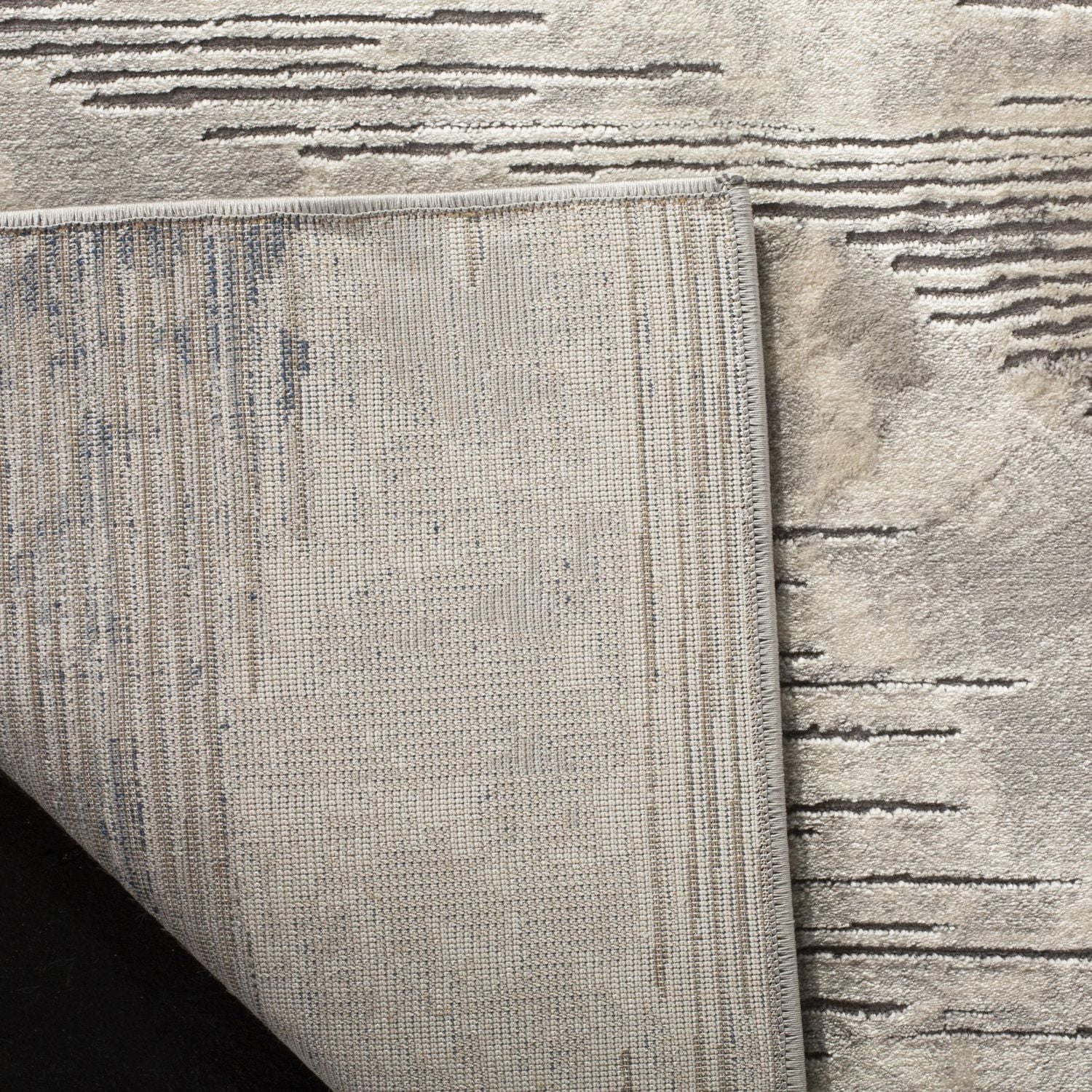 Safavieh Meadow Iskra Abstract Striped Area Rug