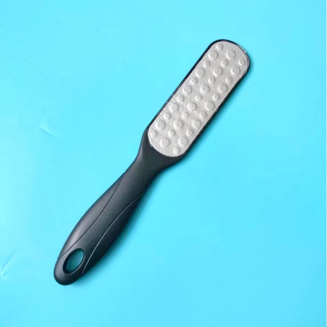 Molinillo de pies para eliminar callos y piel muerta, tabla para pies con lima para raspar la planta y el talón, tabla para frotar pies de doble cara, herramienta para el cuidado de la piel y pedicura