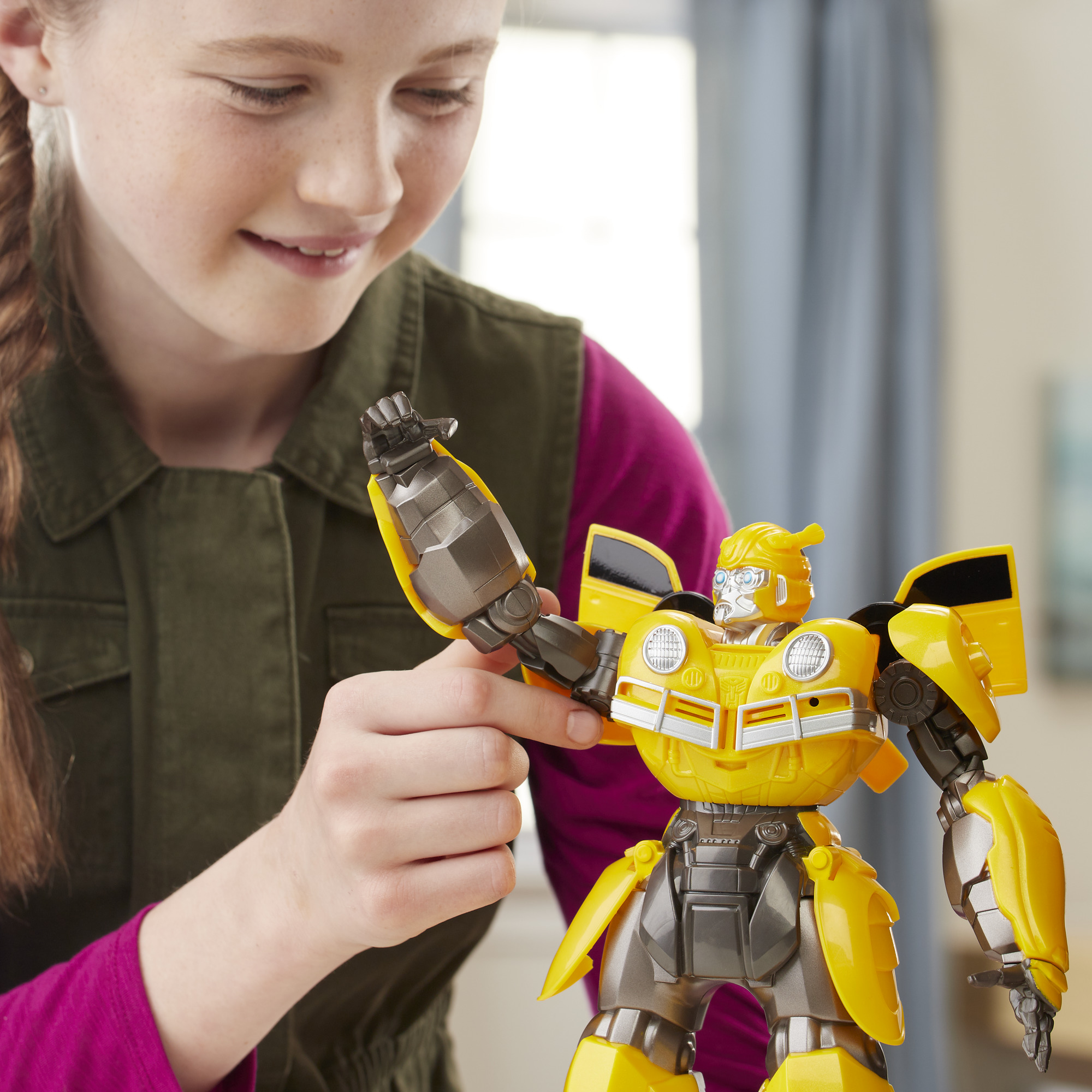 Transformers Bumblebee: DJ Bumblebee Singing and Dancing Bumblebee ...