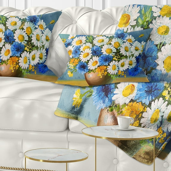 Designart Bouquet of Spring Flowers - Floral Throw Pillow - 12x20