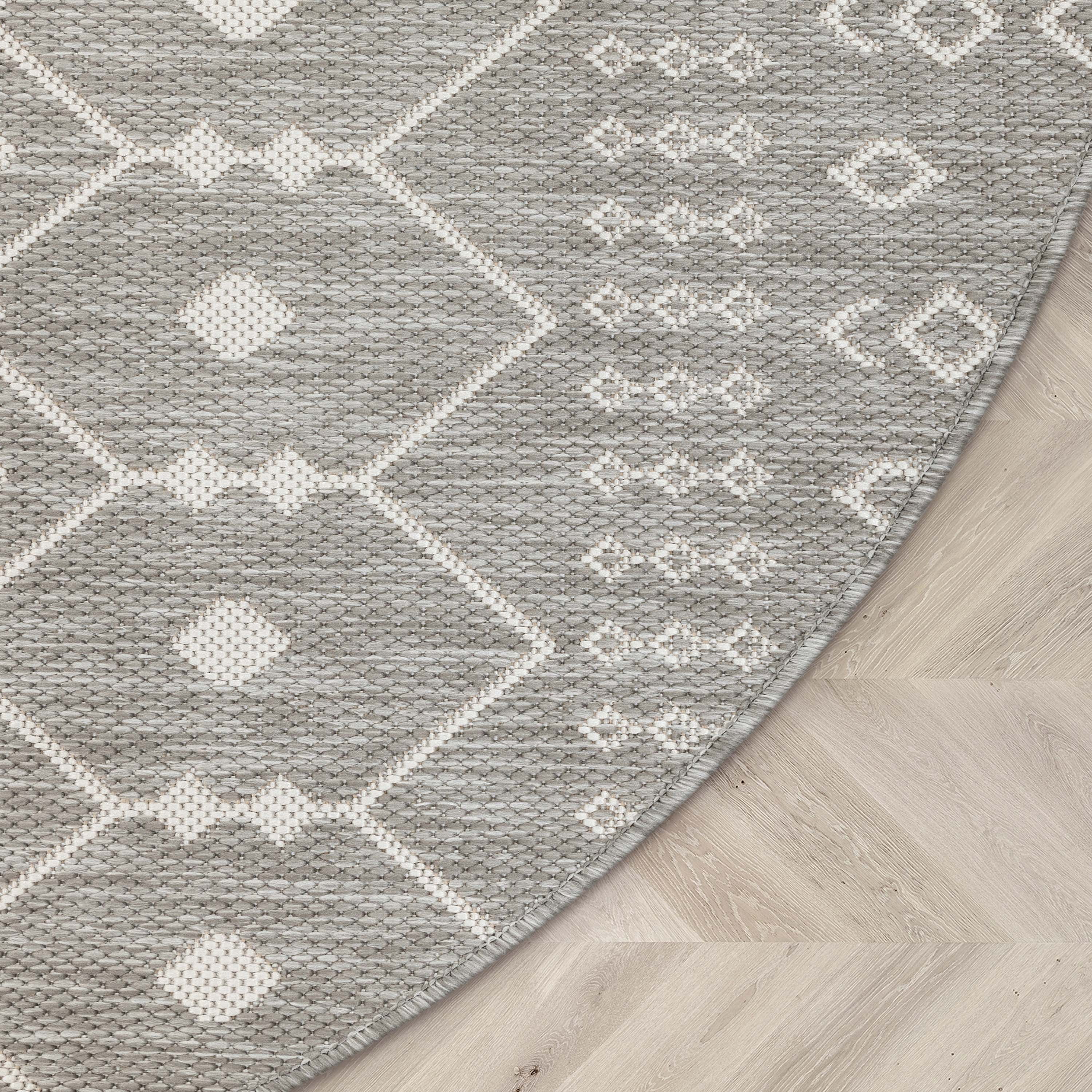 Well Woven Medusa Nord Modern Moroccan Light Grey 3'11" Round Indoor/Outdoor Flat-Weave Rug