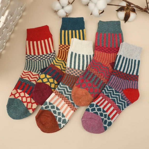 5 Pairs Retro Cute Middle Socks Tube Crew Socks for Women，Christmas Holiday Winter Gifts，Style 12