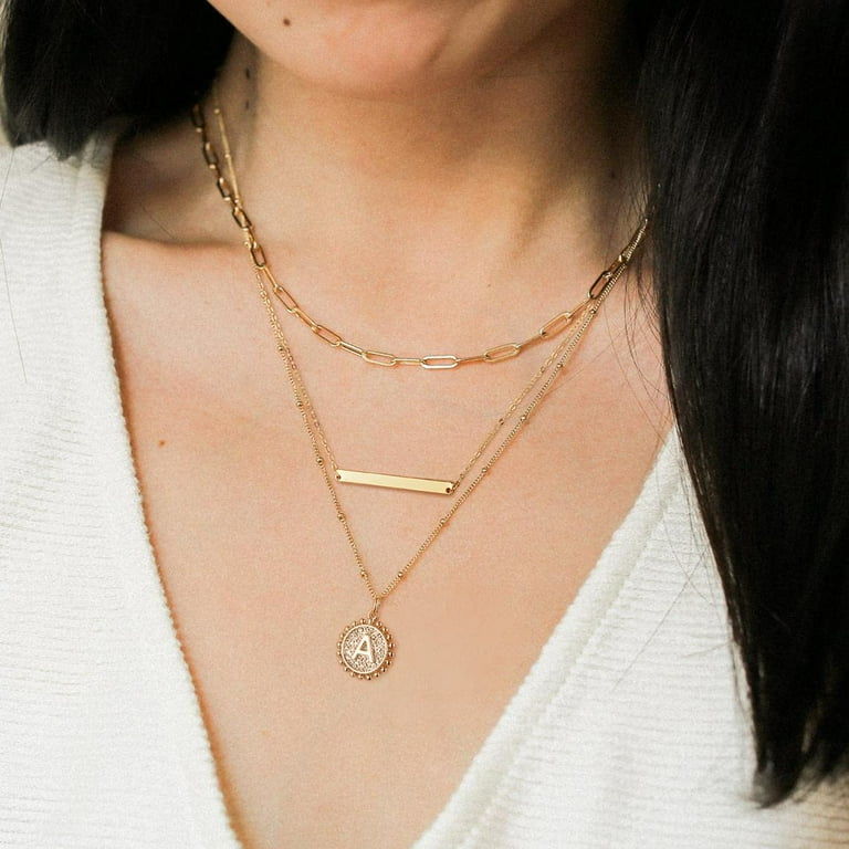 Choistily Gold Starfish Necklace For Women - Beach Seashell Dangle Necklace With Extension Chain
