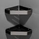 thumbnail image 1 of Un juego de dos cestas de ducha negras de una sola capa, soportes de ducha triangulares, soportes de esquina, soportes de ducha sin perforar, soportes de baño y organizadores de cocina., 1 of 1