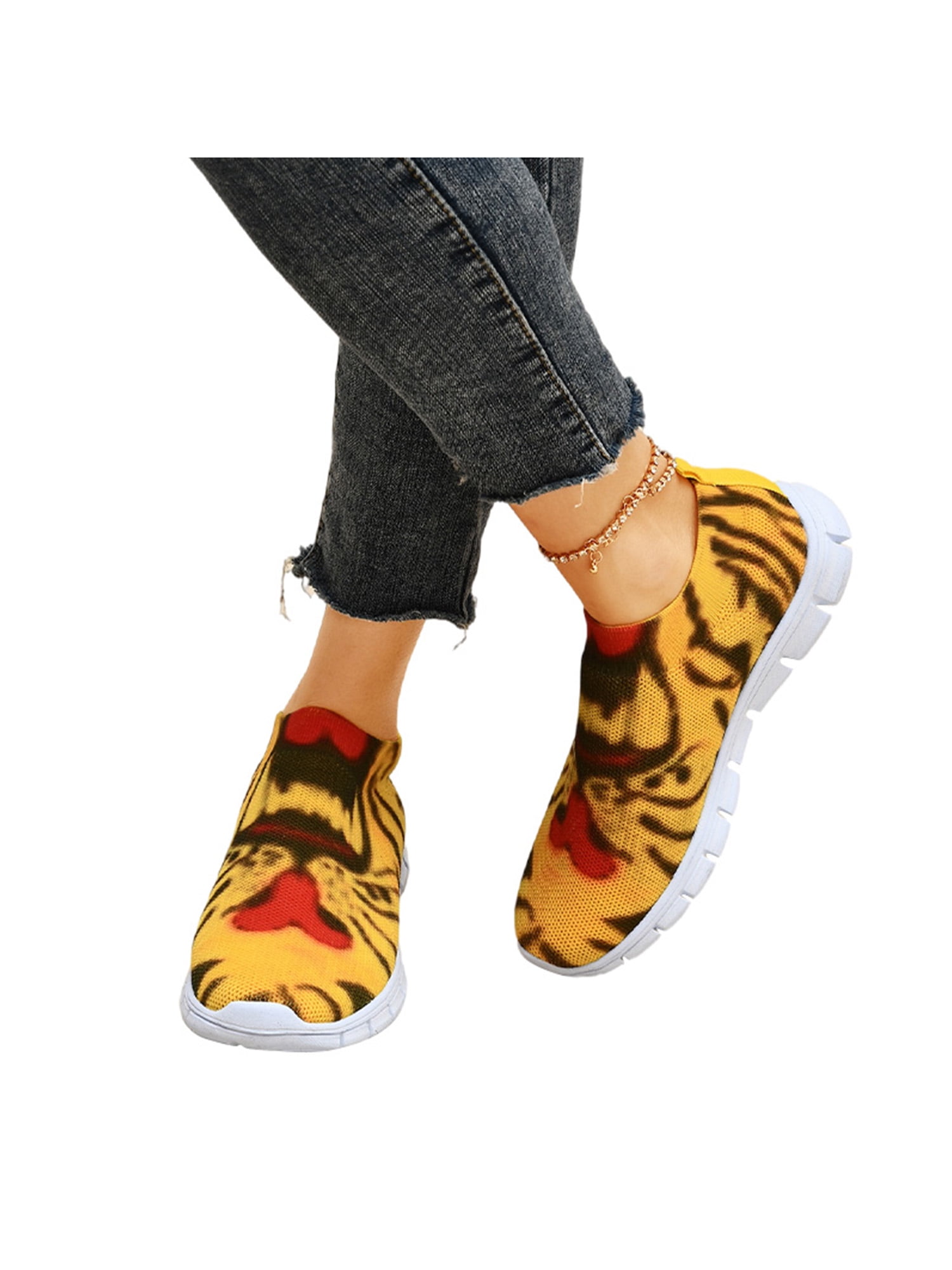 WSKEISP Womens Flower Print Patent Flats Round Toe Slip On Walking Loafer Flat Shoes 