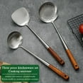 thumbnail image 3 of Juego Utensilios Wok Acero Inoxidable Mango Madera 17 Pulgadas Cucharon Espumadera Espátula Cocina, 3 of 5