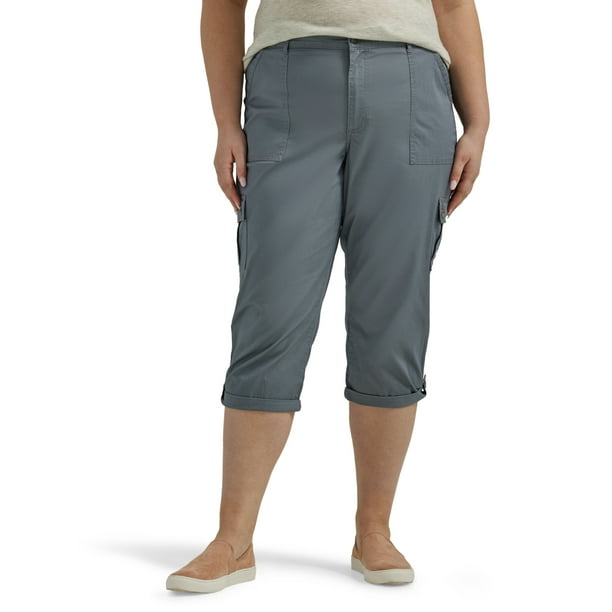 Lee Women's Plus Size FlextoGo Cargo Capri