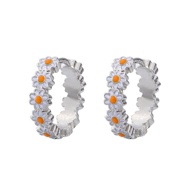 Pendientes Blancos Moda Pendientes Colgante Estilo Pequeño Pegamento Fresco Pendientes Señoras Regalo