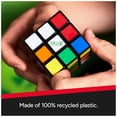 thumbnail image 3 of 3x3 Rubik's Cube Re-Cube, 100% plástico reciclado durante más de 8 años, 3 of 9