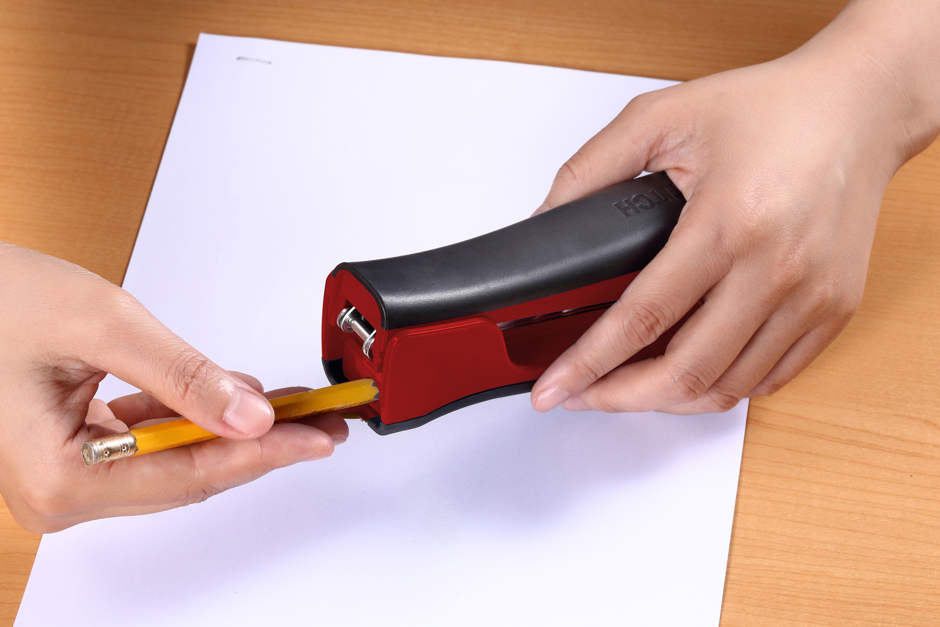 Bostitch Dynamo Stapler with Pencil Sharpener photo 8
