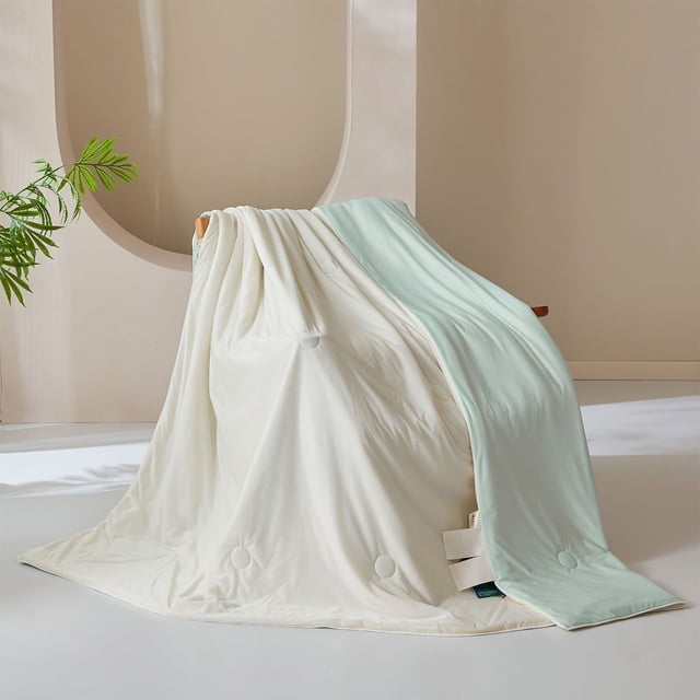 Cooling Summer Quilt for Single Bed, 150 x 200 cm, Reversible Multicolor Polyester Thin Lightweight Blanket for Hot Weather, Breathable and Machine Washable
