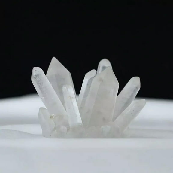 K-KED Natural White Quartz Crystal Cluster Crushed Stone Drop Glue Resin Chakra Decor