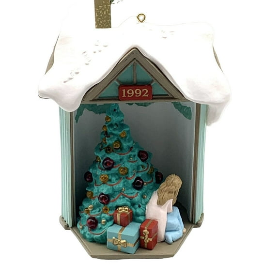 1992 Look! It's Santa (Christmas Tree)