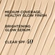 thumbnail image 3 of Foundation IT Cosmetics CC+ Nude Glow con factor de protección solar 40, 30 ml, ligero y medio, 3 of 9