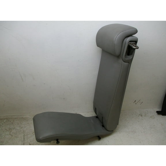Pre-Owned 2010 Toyota Highlander Gray Leather Rear Middle Jump Seat Insert OEM LKQ (Good)