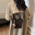 thumbnail image 4 of Bolso pequeño retro de alta calidad para mujer, nuevo estilo 2025, moderno y versátil bolso de mensajero, bolso de mano informal de moda para debajo del brazo., 4 of 5