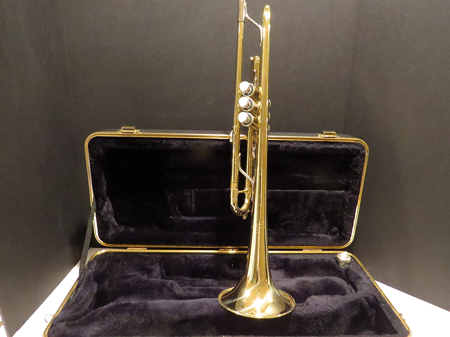 TR300H2 American Student Trumpet Outfit (Lacquer)