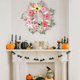 thumbnail image 1 of Corona de Calabaza con Hojas de Arce Blancas Artificiales, Decoración Rosada de Otoño | Tela de 43 Cm para Colgar En El Porche, Acción de Gracias, Halloween | Decoración Ligera y Duradera de Temporad, 1 of 6