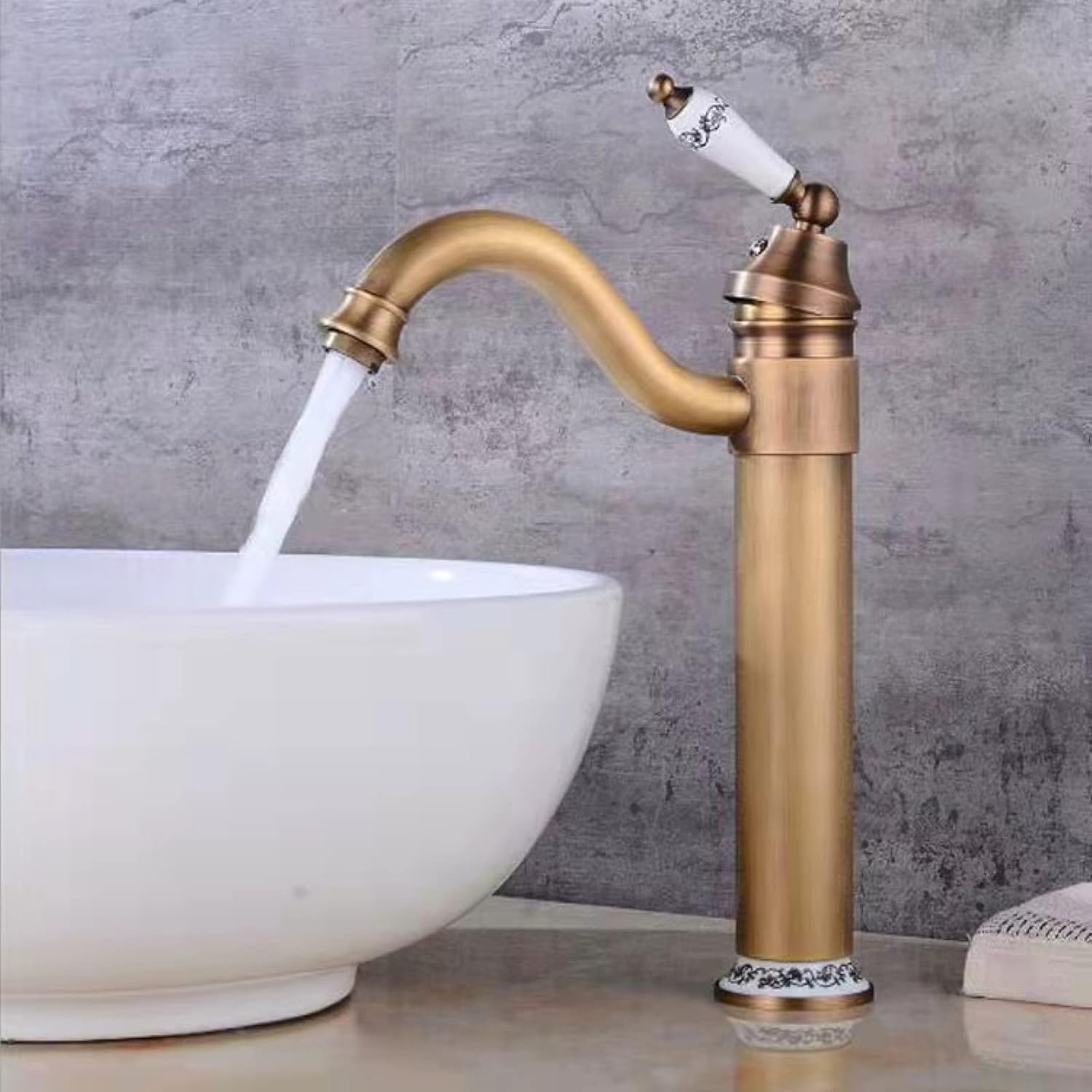 Vintage Bathroom Faucet, 360° Swivel Bathroom Vanity Faucet, Cold Hot Mixer Vintage Vanity Tap, Bathroom Sink Faucet Single Handle, Antique