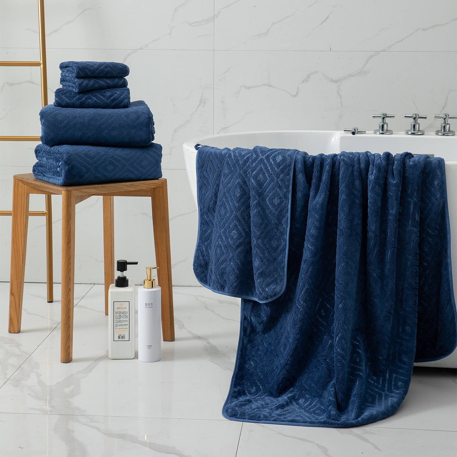 12 Piece Family Towels Set for Bathroom, Quick Drying, High Absorbent Ultra Soft Towel Sheet, Includes 4 Bath Towels, 4 Hand Towels, & 4 Washcloths (Navy)