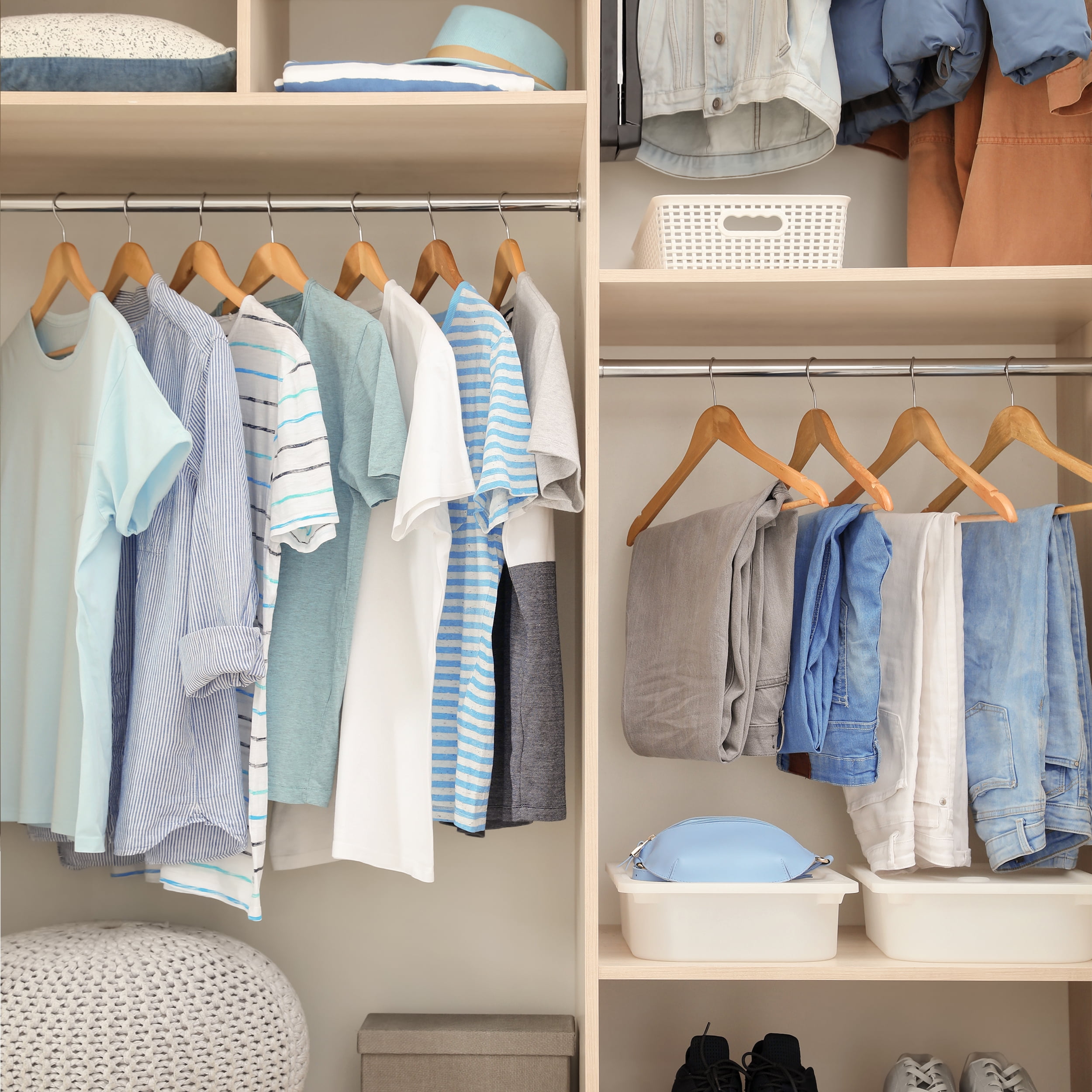 Lux Decor Wooden Hangers 20 Pack - Coat & Suit Hangers with 360 Swivel Hook & Non-Slip Notches - Durable Natural Wood Hangers for Clothes, Skirt, Shirt, Pants, Dress
