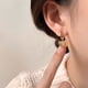 thumbnail image 2 of Pendientes únicos de estrella asimétrica, hermosos, de lujo, ligeros, con diseño de nicho, pendientes de alta calidad para mujer, 2 of 6