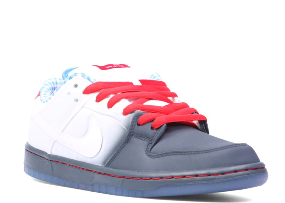 nike sb dunk dorothy