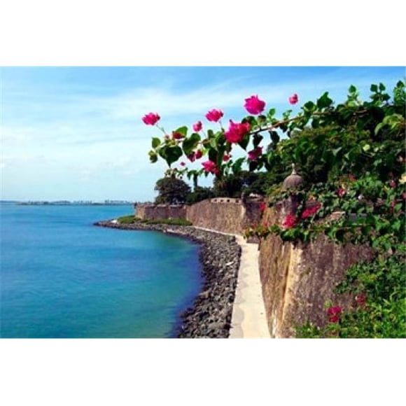 Posterazzi PDDCA27MGL0048 Waterfront Walkway Fort San Felipe del Morro San Juan Puerto Rico Poster Print by Miva Stock