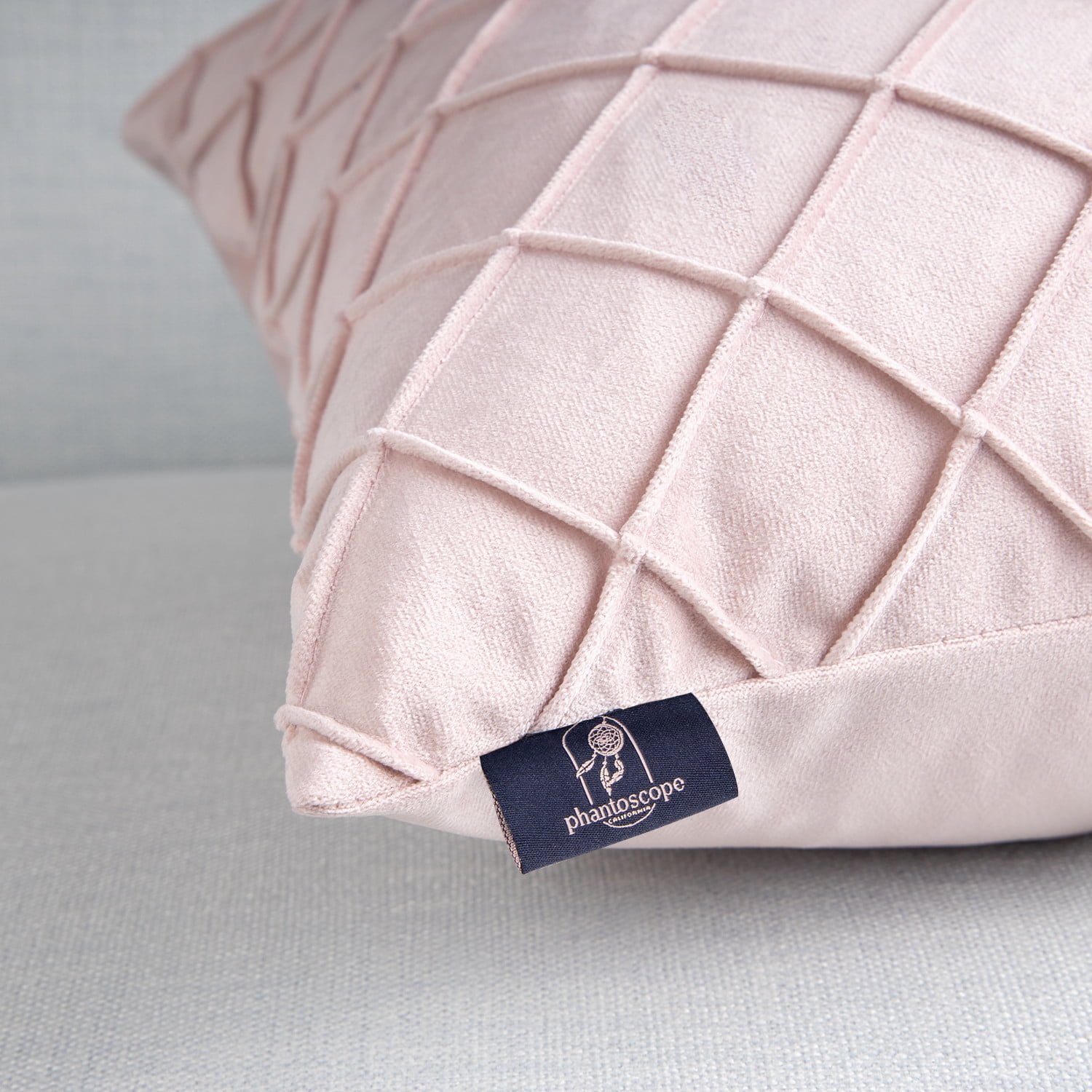 Phantoscope 18"x18" 2-Pack Velvet Pleated Checker Decorative Pillows, Blush Pink