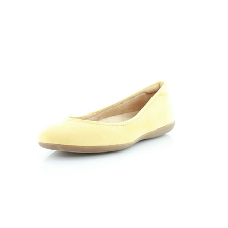 

Naturalizer Vivienne Women s Flats & Oxfords Marigold Size 5 M