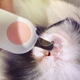 thumbnail image 2 of Cortaúñas rosa para gatos, cortaúñas con luz LED para perros y gatos, tijeras para uñas con cierre de seguridad para gatitos., 2 of 4