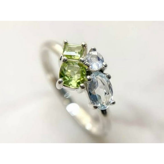 Aquamarine Peridot ring, multi gemstone ring mix stone birthstones ring Cluster family ring gift for her personalized gift mother day gifts.
