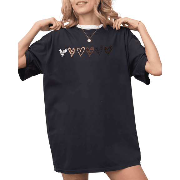 Black Vintage Cute Hearts Print Tshirt S-5XL Graphic Tees Shirts Trendy Tops