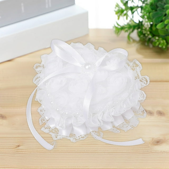 Fiudx Caja para Anillos En Forma de Corazón, Elegante Diseño de Encaje, Cojín de Terciopelo, Porta Anillos de Propuesta Portátil, Accesorio para Ceremonia de Boda, Regalo de Compromiso, 8,9 X 8,9 X 5