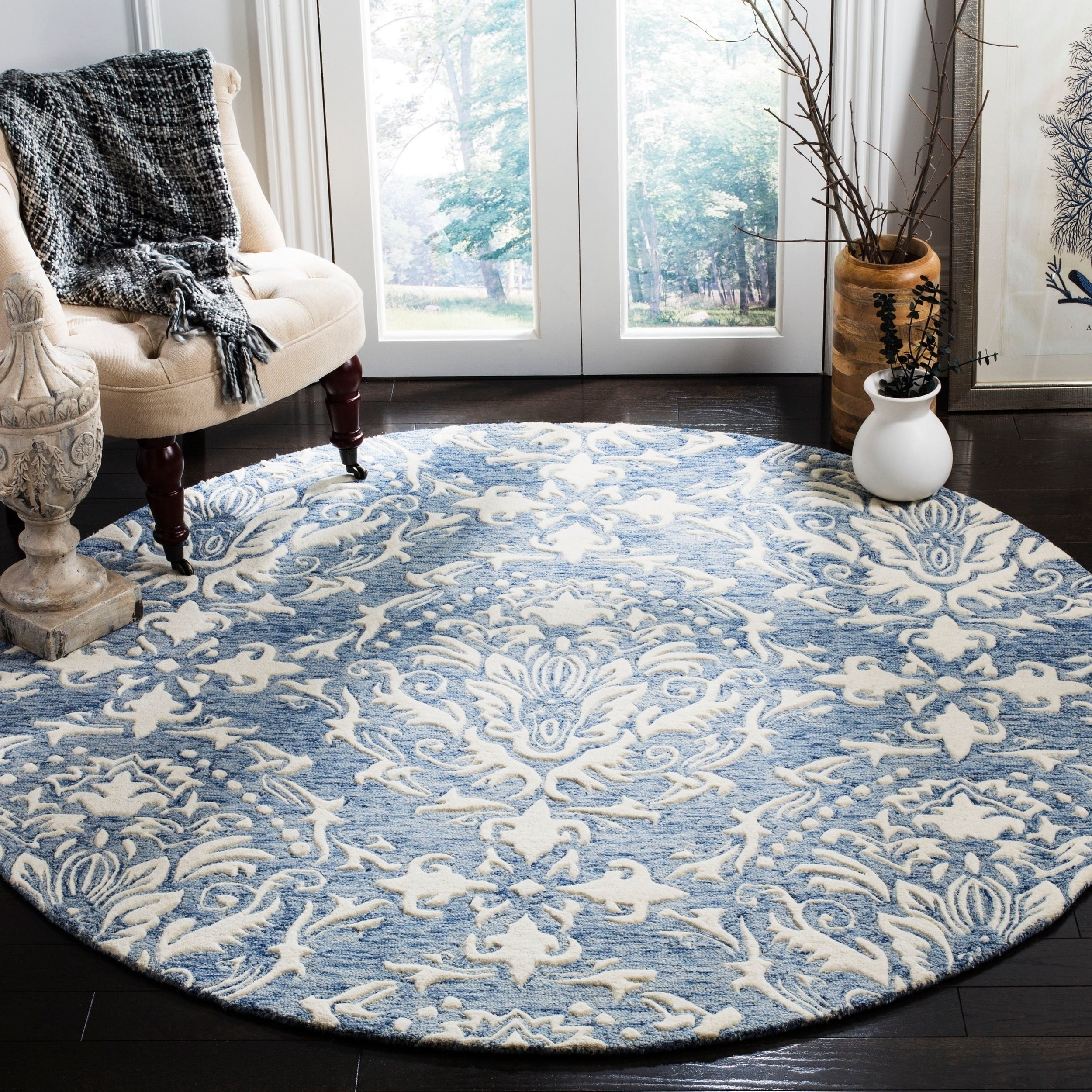Safavieh Handmade Blossom Blue Ivory Wool Rug 6 X Round Safavieh Handmade Blossom Blue Ivory Wool Rug 6 X Round