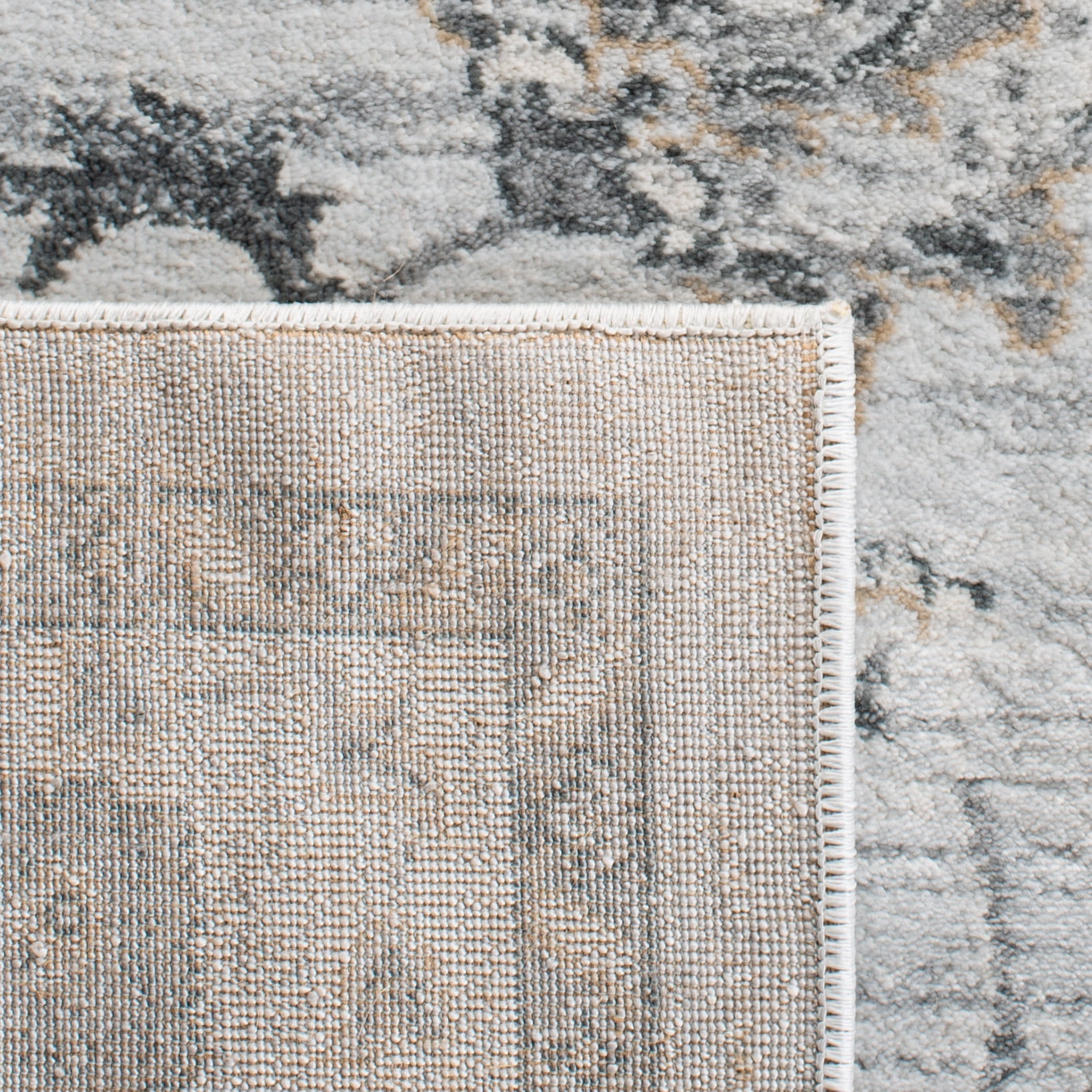 Safavieh Isabella Kiana Oriental Area Rug, Light Gray/Cream, 3' x 5'