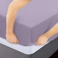 thumbnail image 3 of Sábana ajustable Utopia Bedding Queen Lavender de microfibra, 3 of 6