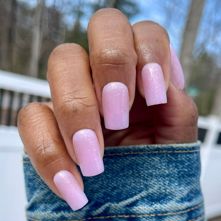 ÖHana nail Olive & June Instant Mani Maximalist Medium Oval Press-On