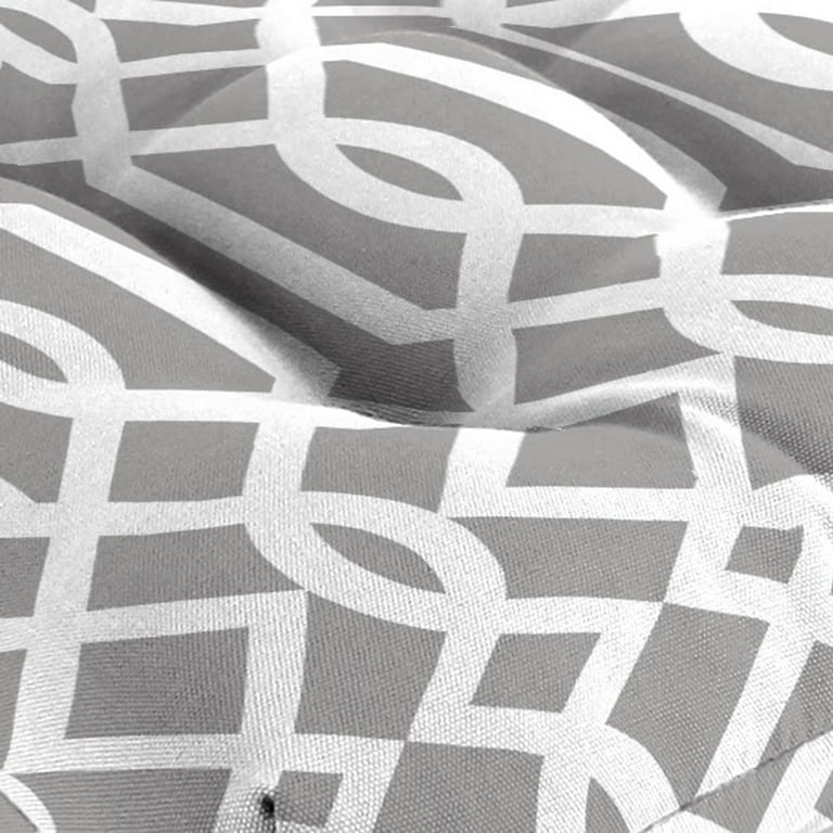 Jordan Manufacturing 3-Piece Chauncey Pumice Gray Geometric