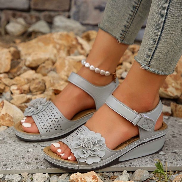 WILLBEST Sandalias Elegantes Para Mujer Para Uso Diario Informal, Diseño De Punta Abierta Con Detalles Recortados, Tacón De Cuña Y Cierre De Velcro Para Atuendos De Verano.