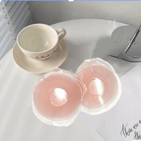 Nipple stickers, anti-bump breast pads, anti-exposure invisible wedding dress silicone breast stickers, thick camisole