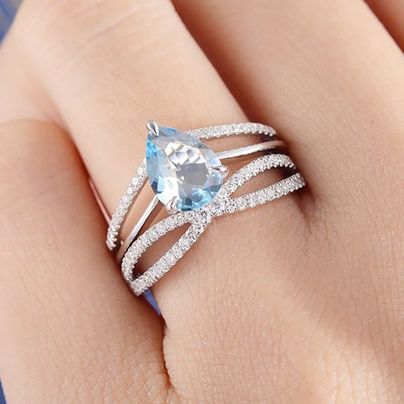 YYKihy Exquisite Diamond Ring Elegant Rhinestone Ring Jewellery Rings Women Fashion Diamond Blue Zircon Rings For Women